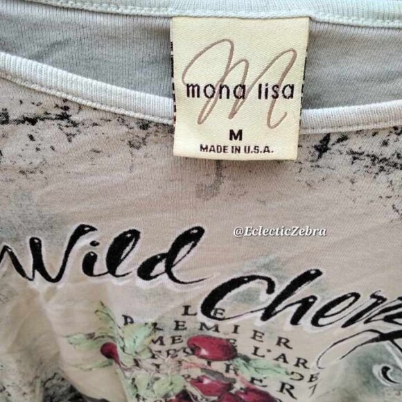 Mona Lisa Cherries shirt size Medium - Picture 3 of 3